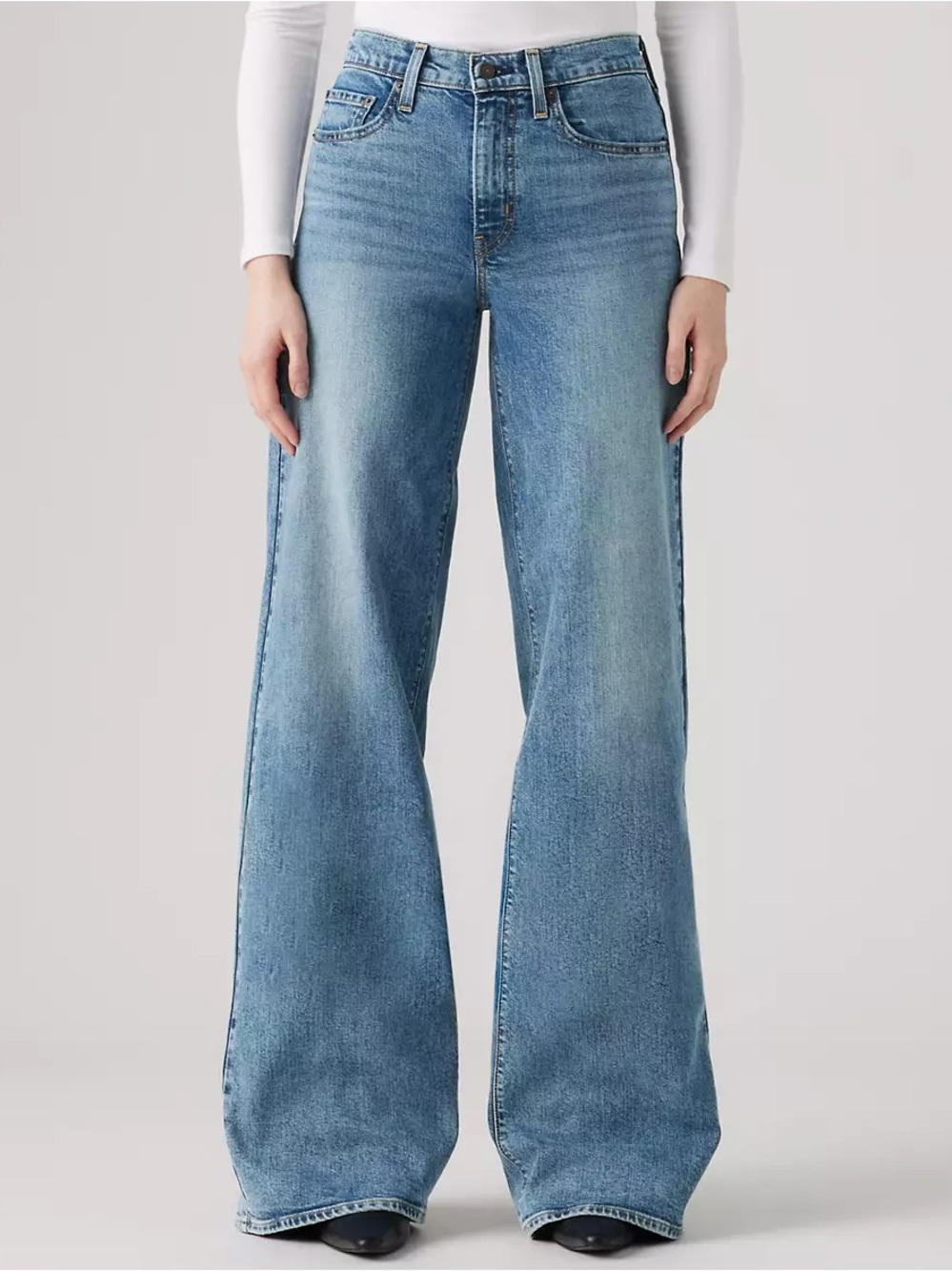 Levi’s 728 High Rise Wide Leg Jeans